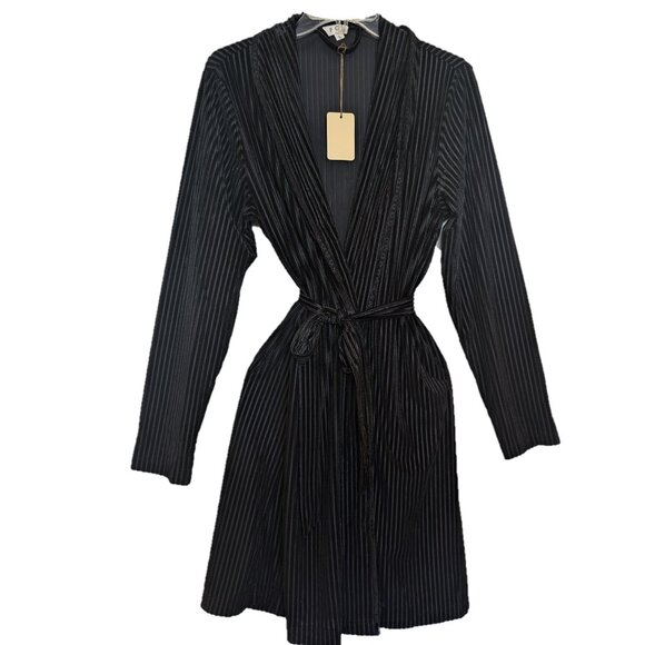 POL Black Bathrobe Size L - Picture 1 of 14